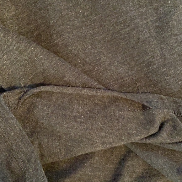 Disney “Hakuna Matata” Tie-Up V-Neck T-Shirt - Picture 6 of 7